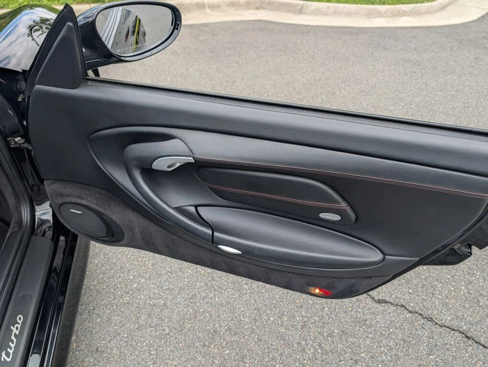 2004 Porsche 996 Turbo - Image 24 of 31
