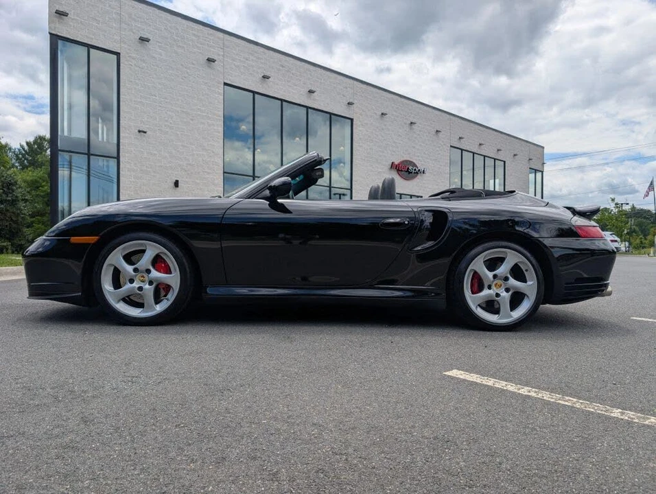 2004 Porsche 996 Turbo - Image 11 of 31