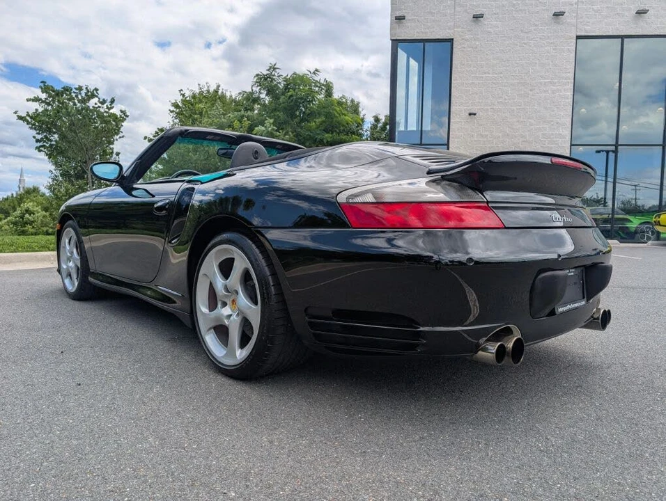 2004 Porsche 996 Turbo - Image 9 of 31