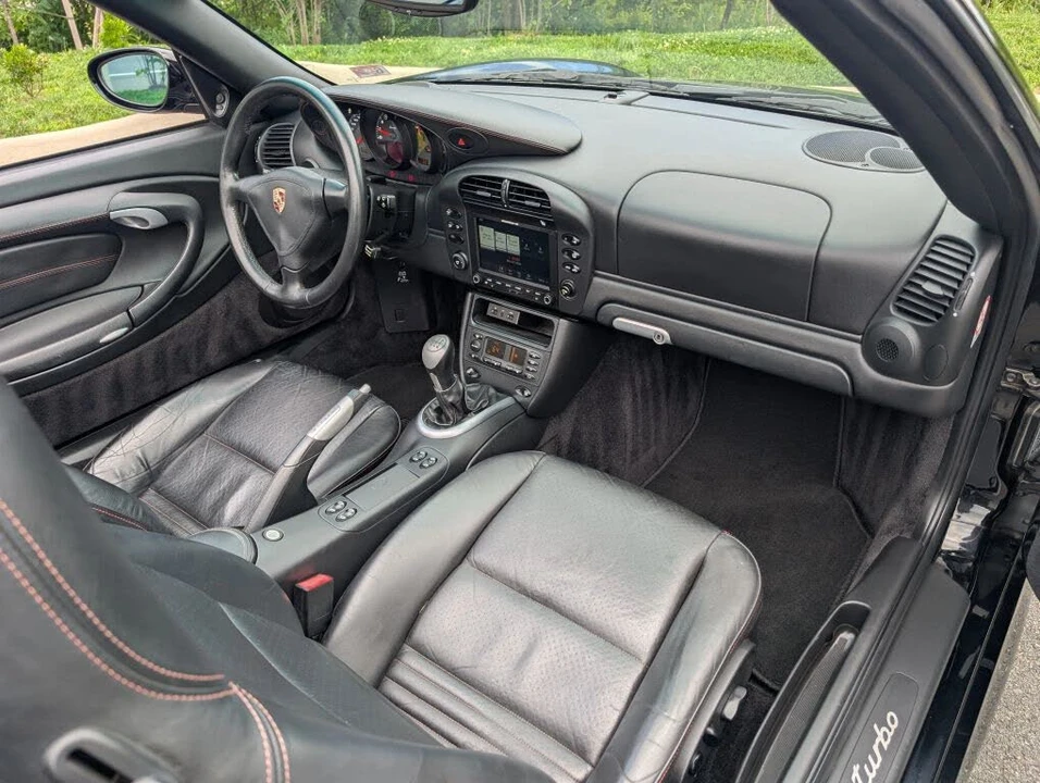 2004 Porsche 996 Turbo - Image 23 of 31