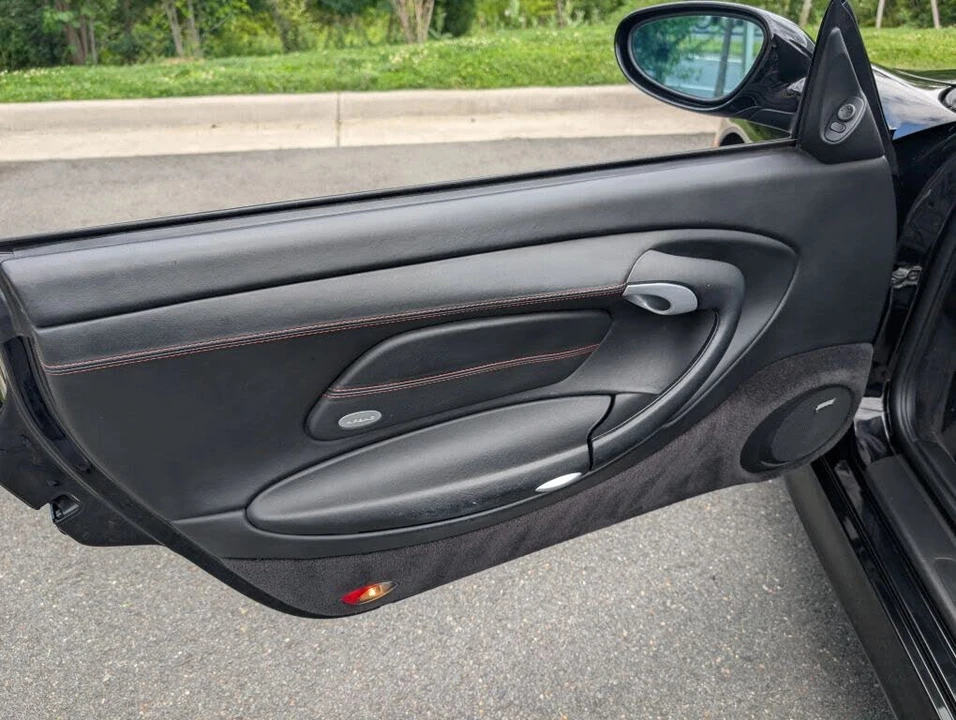 2004 Porsche 996 Turbo - Image 19 of 31