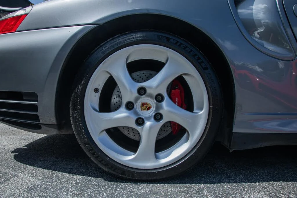 2004 Porsche 996 Turbo - Image 23 of 31