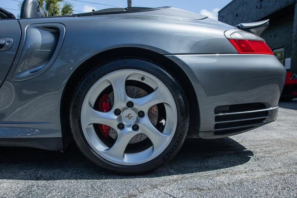 2004 Porsche 996 Turbo - Image 9 of 31