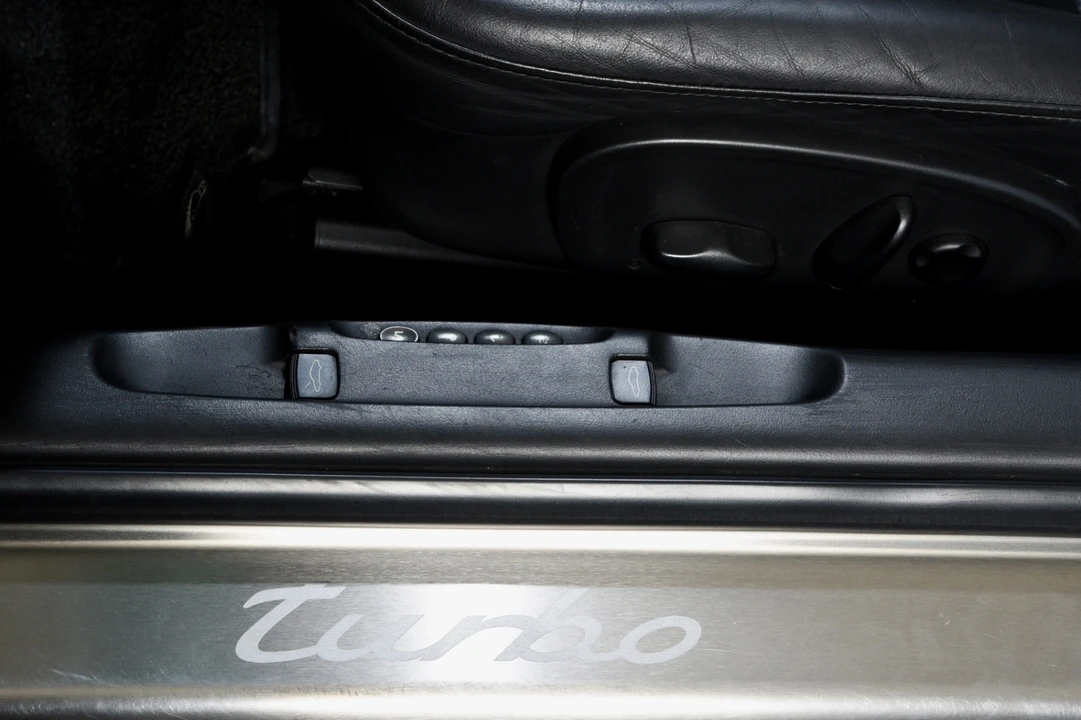 2004 Porsche 996 Turbo - Image 15 of 28
