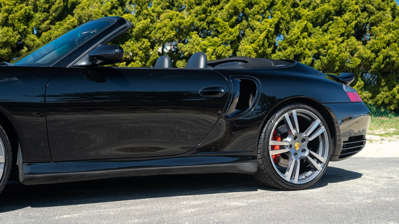 2004 Porsche 996 Turbo - Image 26 of 31