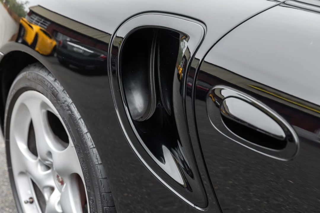 2004 Porsche 996 Turbo - Image 29 of 31