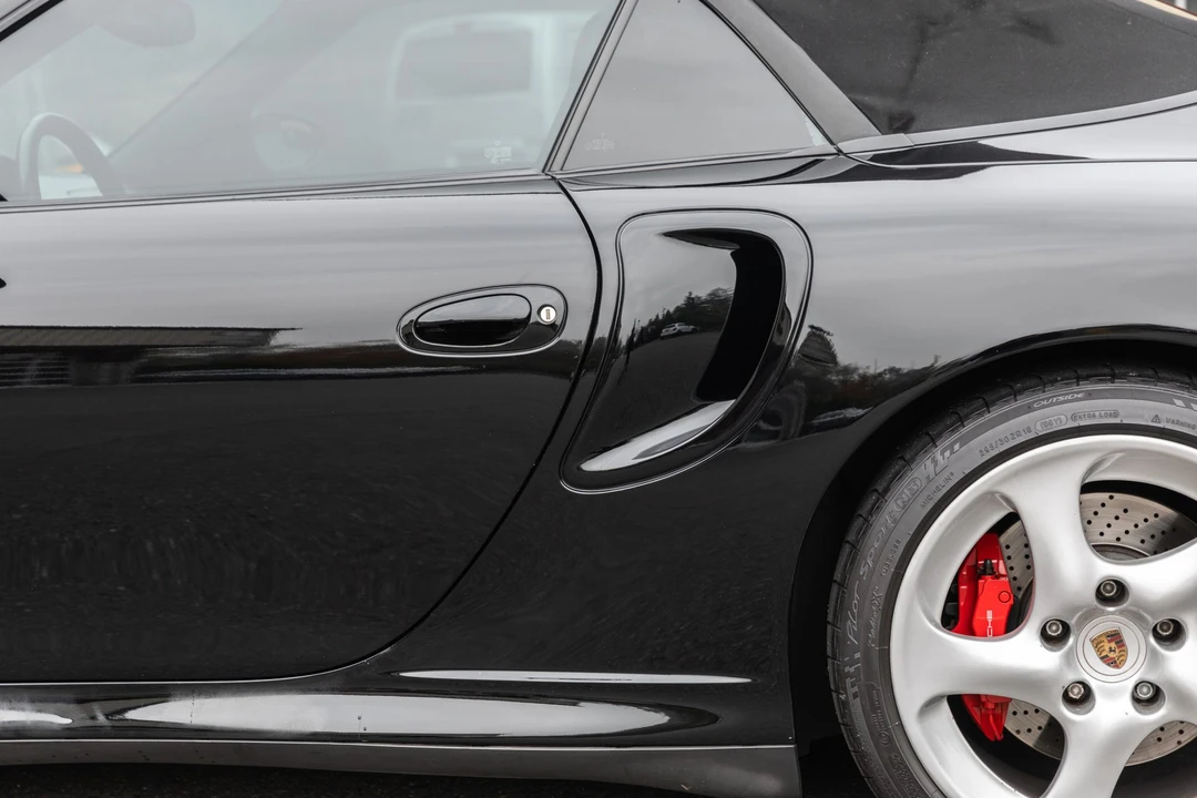2004 Porsche 996 Turbo - Image 18 of 31