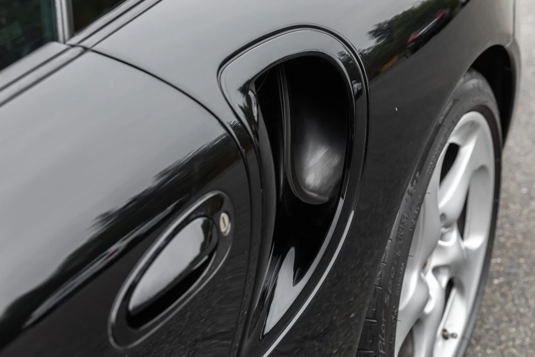 2004 Porsche 996 Turbo - Image 19 of 31