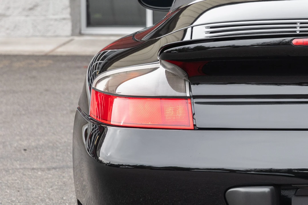 2004 Porsche 996 Turbo - Image 23 of 31