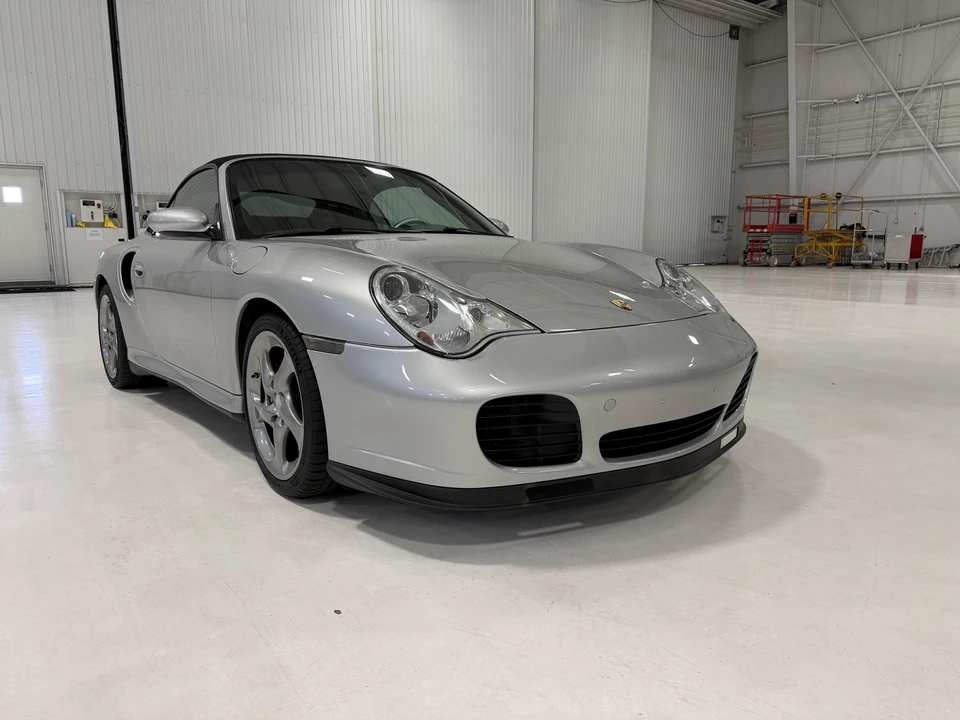 2004 Porsche 996 Turbo - Image 24 of 31