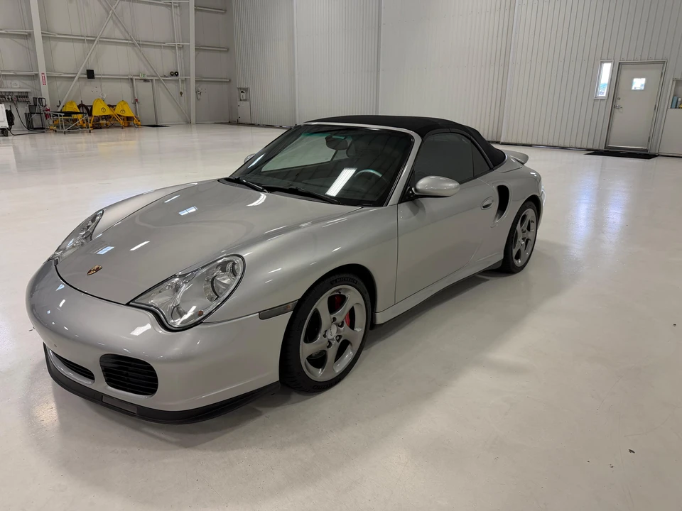 2004 Porsche 996 Turbo - Image 16 of 31