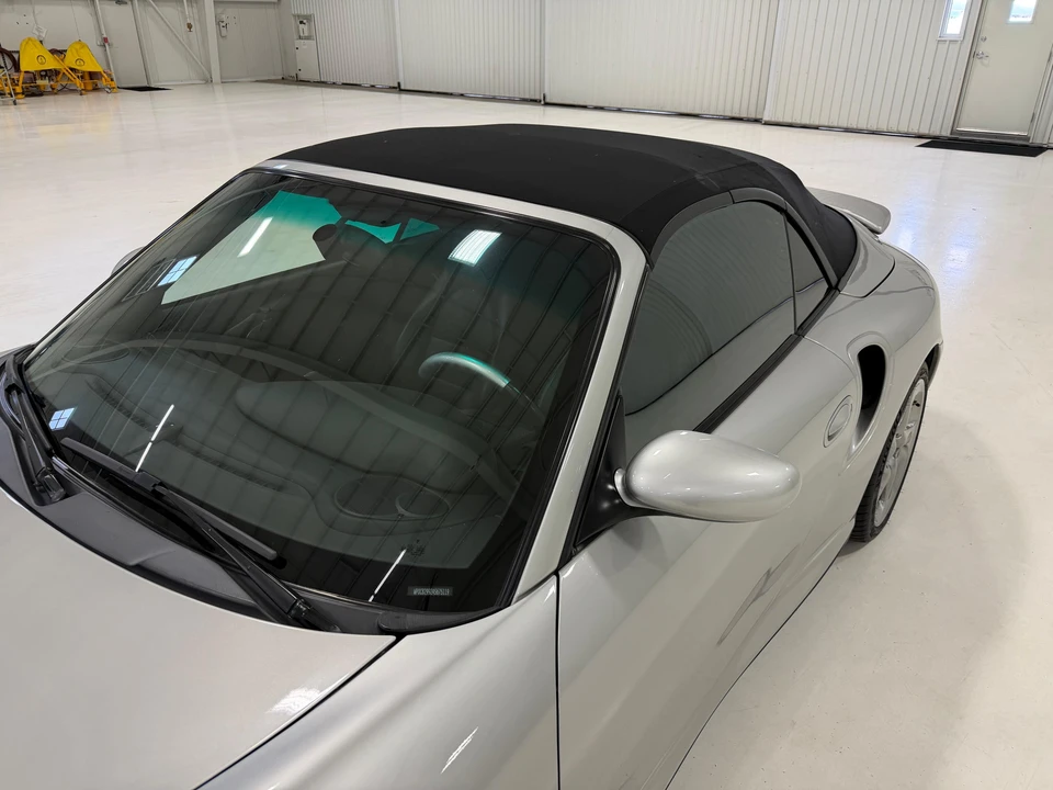 2004 Porsche 996 Turbo - Image 25 of 31