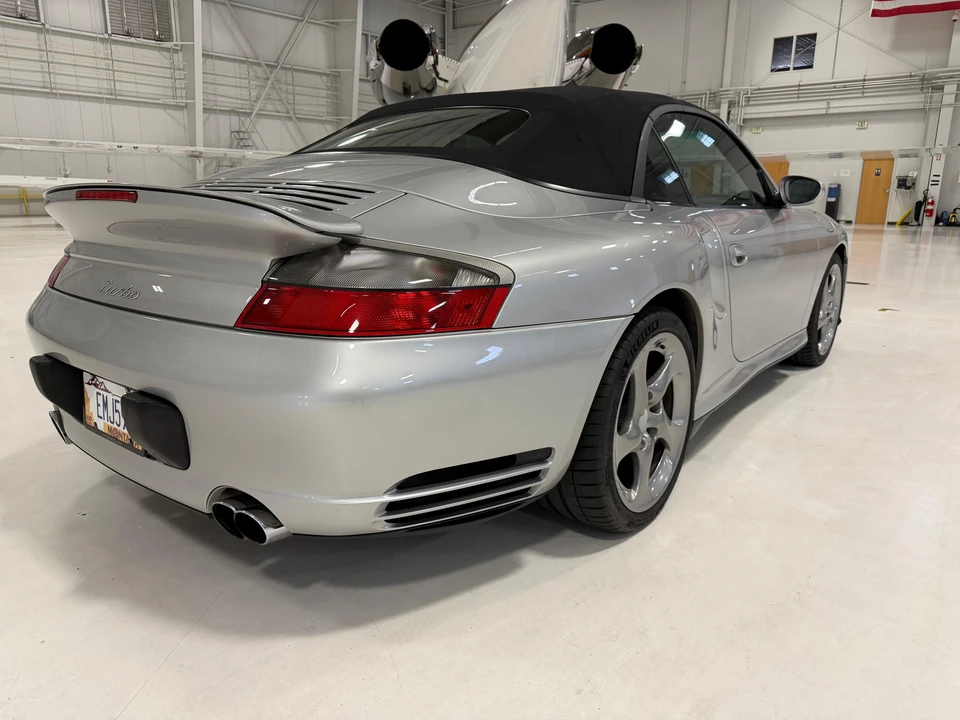 2004 Porsche 996 Turbo - Image 19 of 31