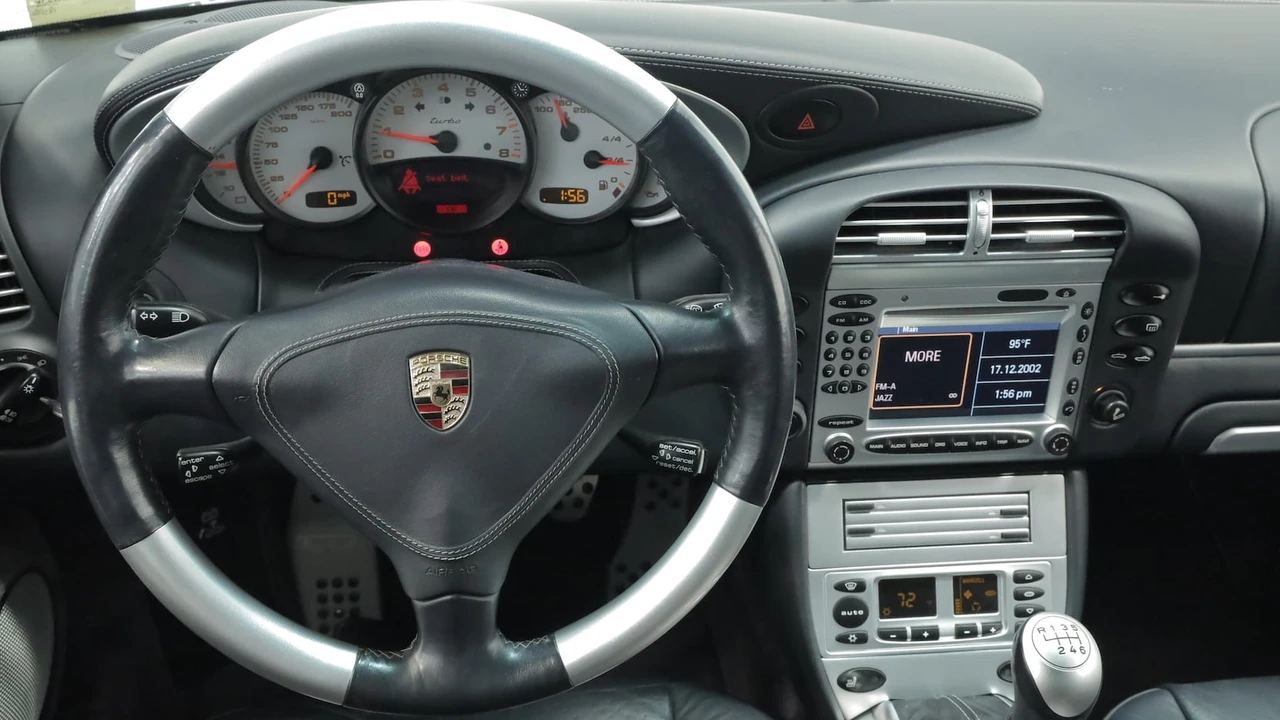 2004 Porsche 996 Turbo - Image 7 of 31