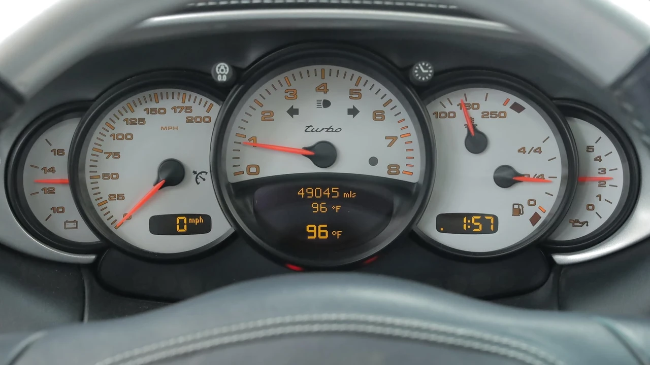 2004 Porsche 996 Turbo - Image 9 of 31