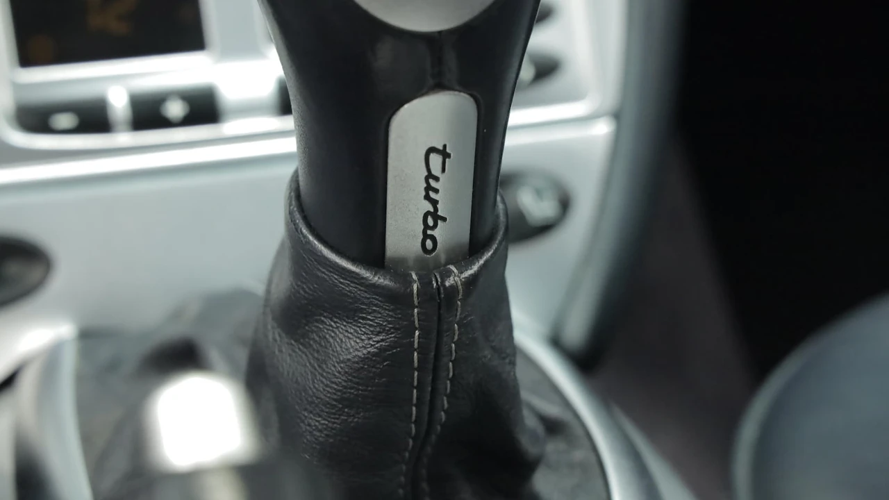 2004 Porsche 996 Turbo - Image 14 of 31