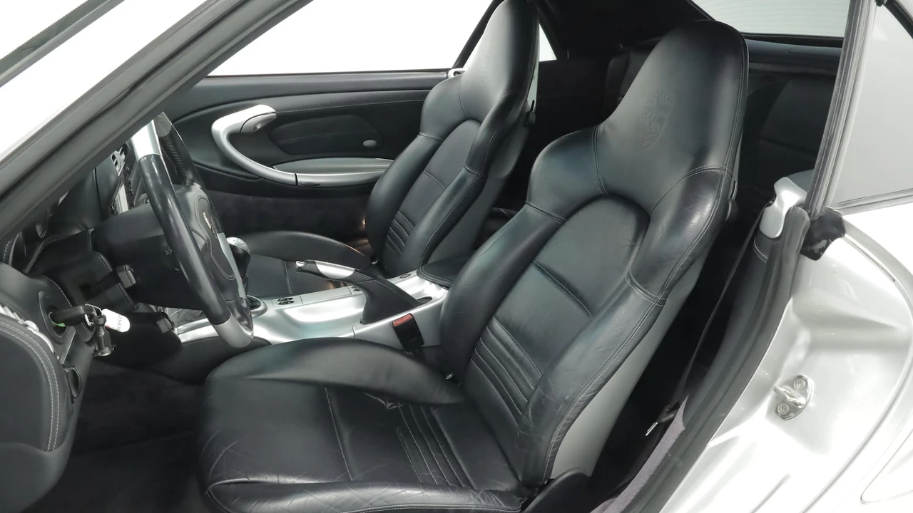 2004 Porsche 996 Turbo - Image 24 of 31
