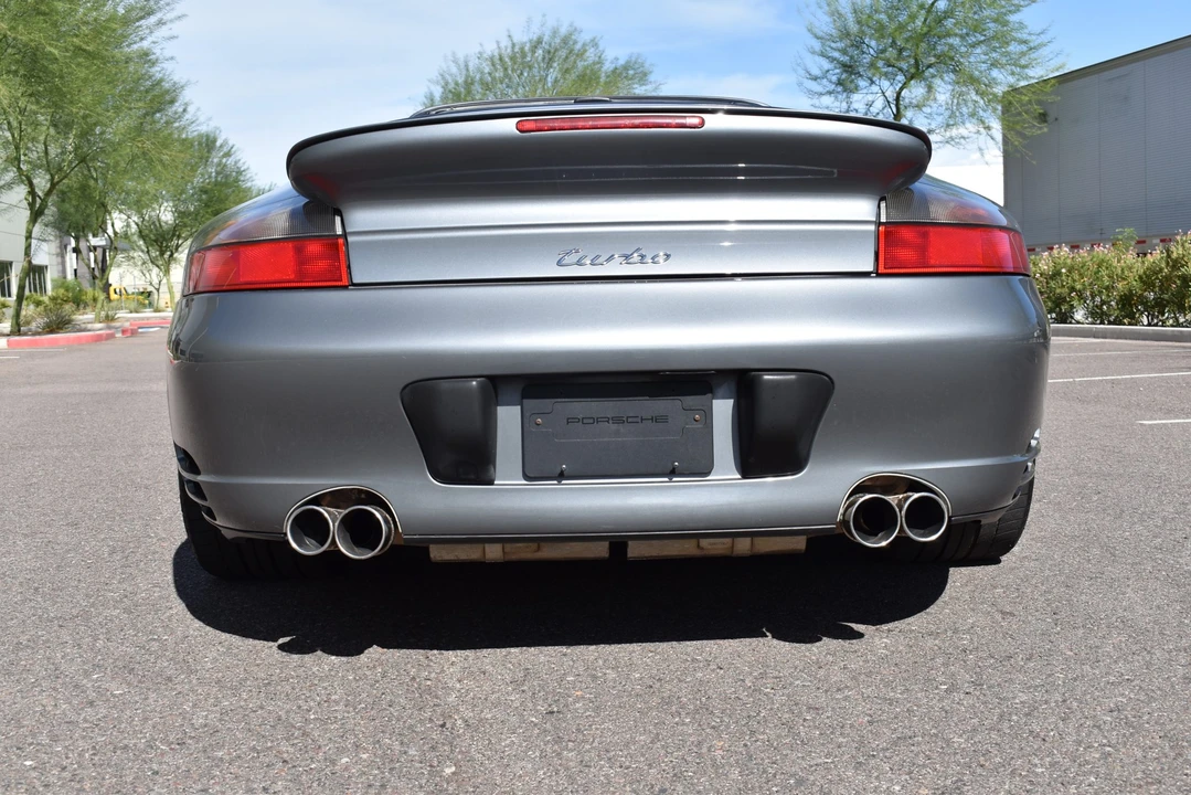 2004 Porsche 996 Turbo - Image 10 of 31