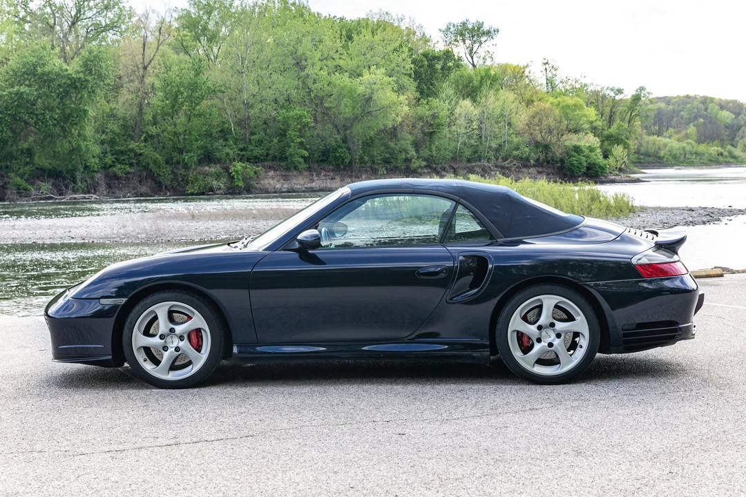 2004 Porsche 996 Turbo - Image 16 of 31