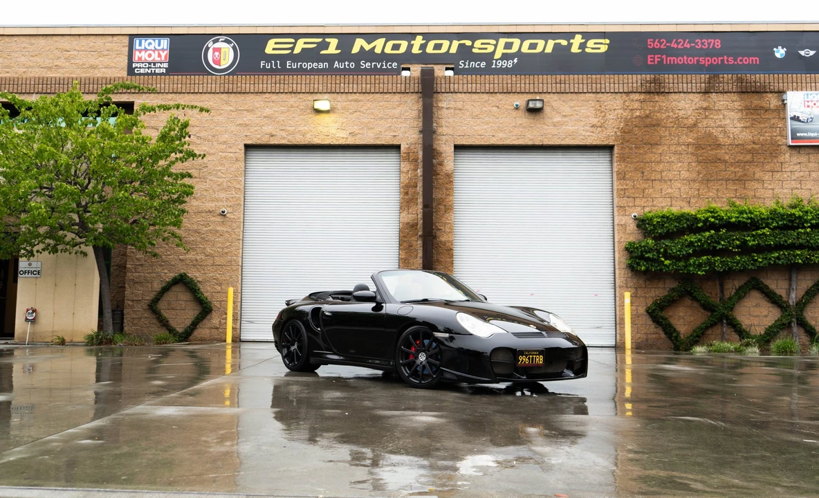2004 Porsche 996 Turbo - Image 26 of 31