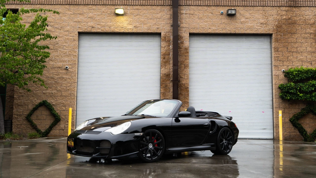 2004 Porsche 996 Turbo - Image 6 of 31