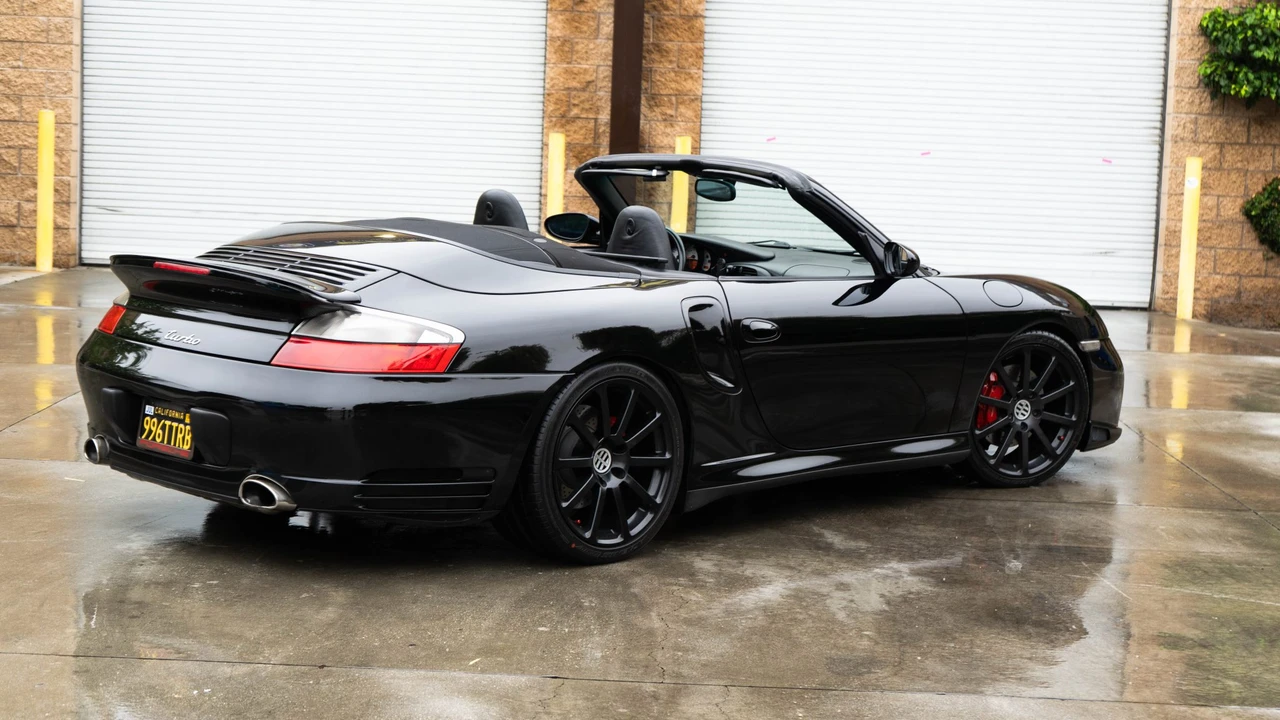 2004 Porsche 996 Turbo - Image 21 of 31