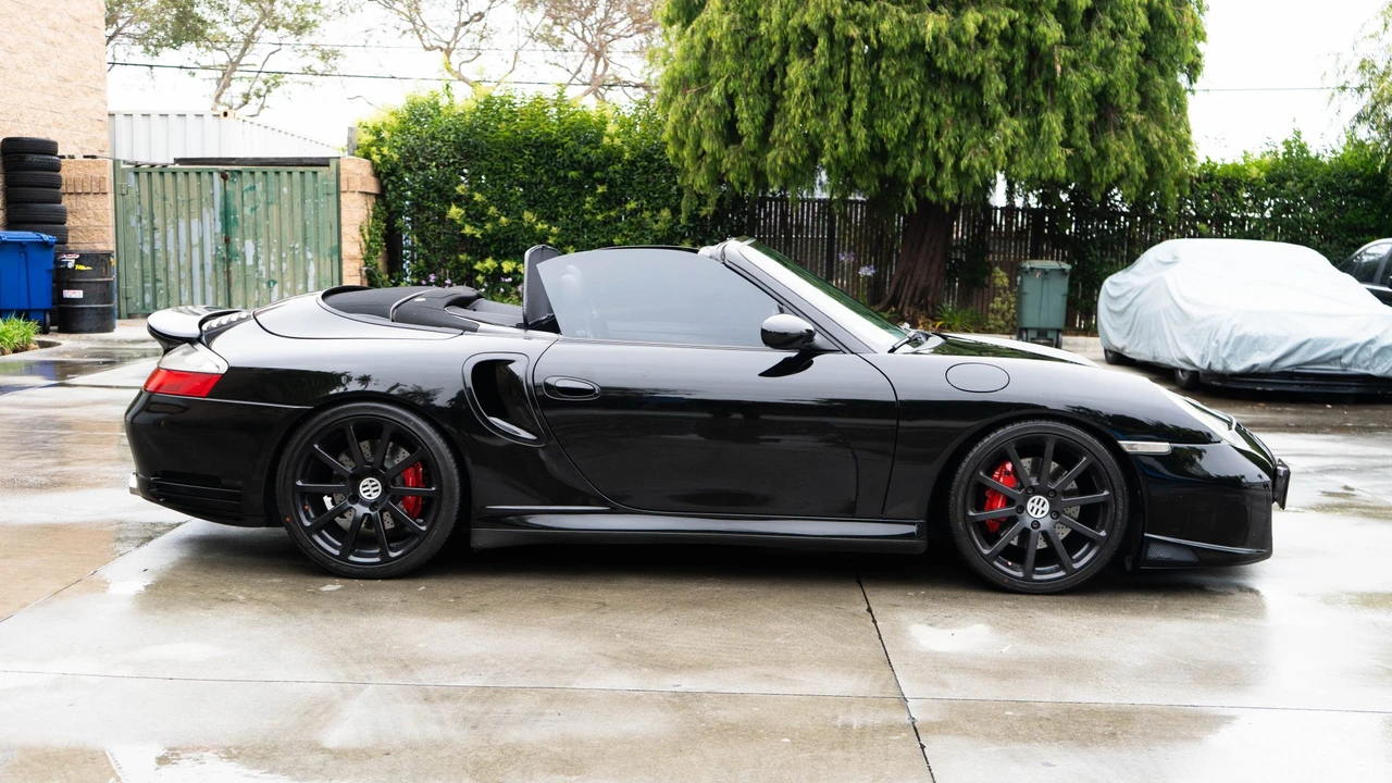2004 Porsche 996 Turbo - Image 25 of 31