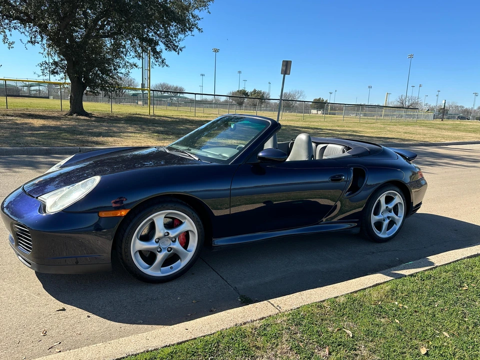2004 Porsche 996 Turbo - Image 16 of 31