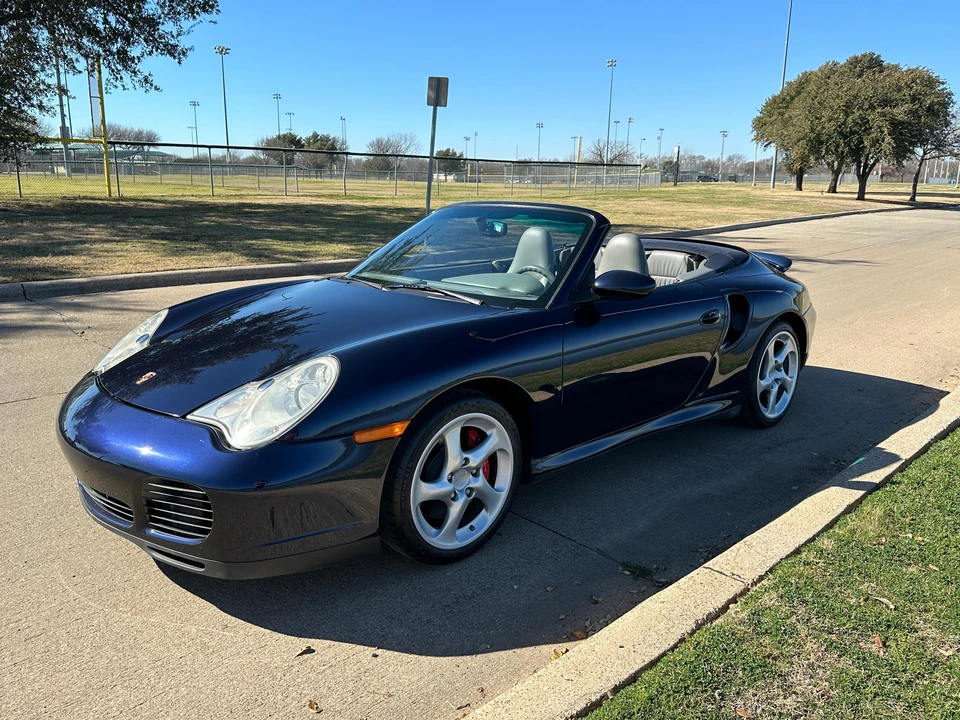 2004 Porsche 996 Turbo - Image 13 of 31