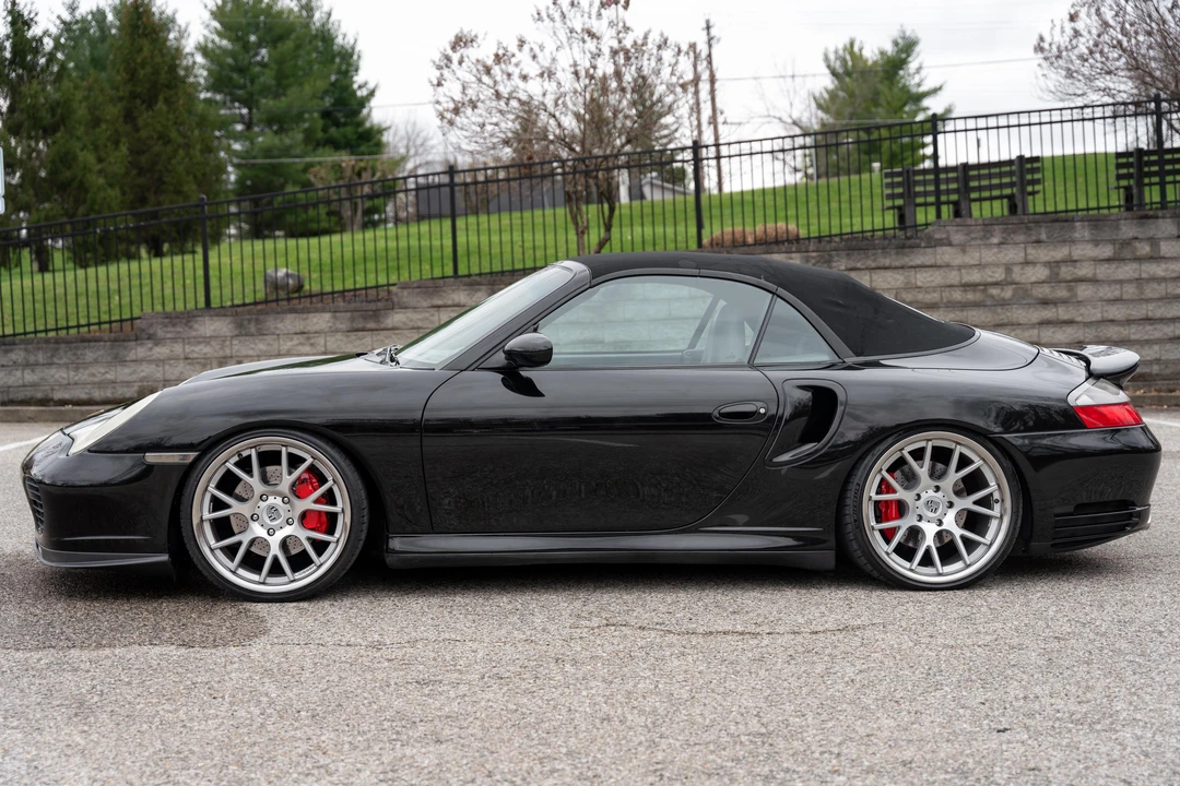 2004 Porsche 996 Turbo - Image 9 of 31