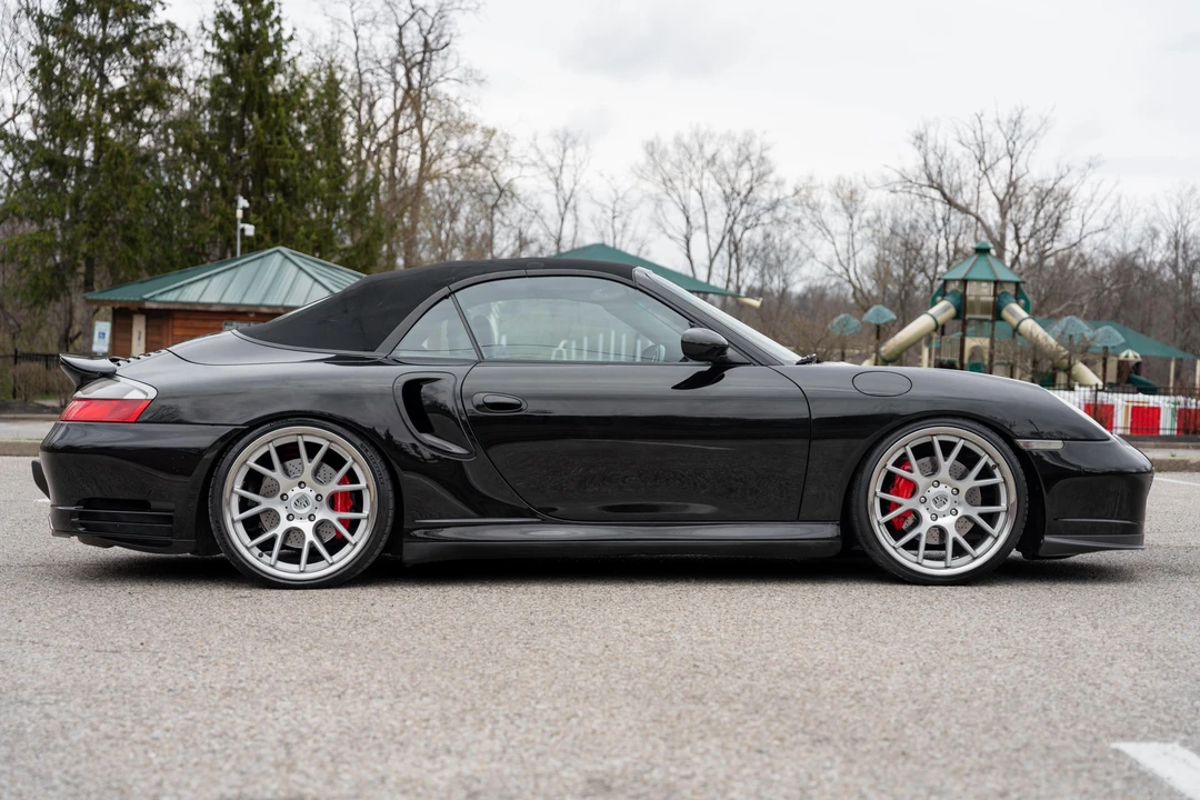 2004 Porsche 996 Turbo - Image 11 of 31