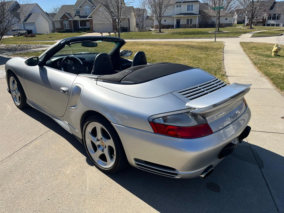 2004 Porsche 996 Turbo - Image 15 of 31