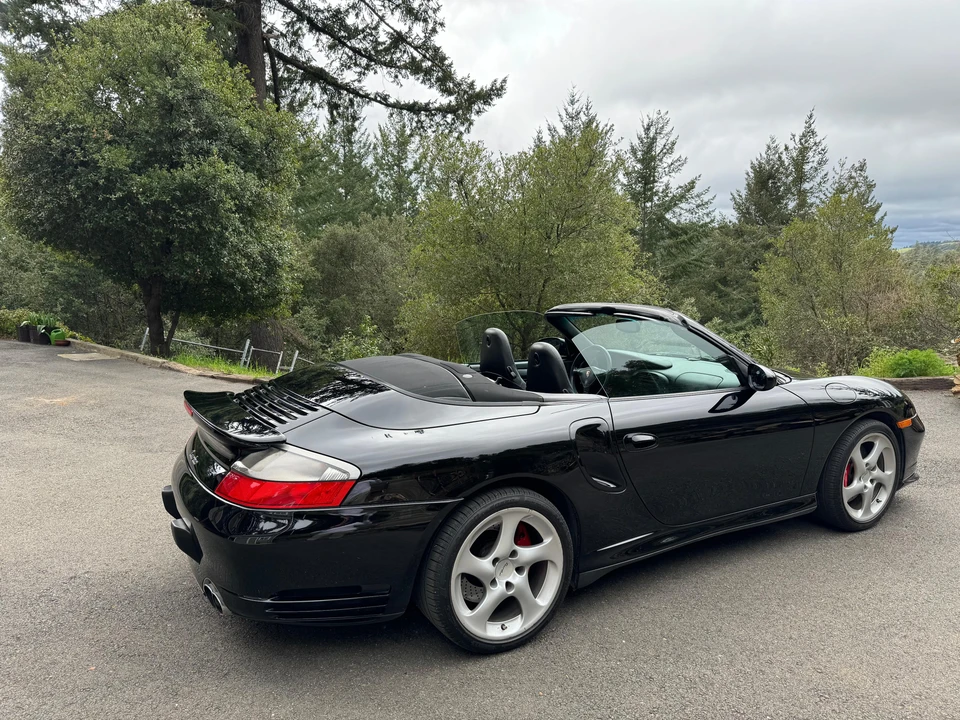 2004 Porsche 996 Turbo - Image 11 of 31