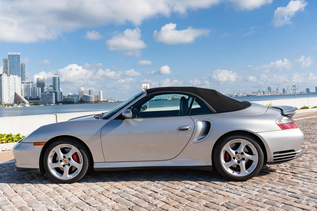 2004 Porsche 996 Turbo - Image 18 of 31