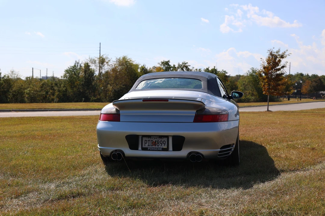 2004 Porsche 996 Turbo - Image 26 of 31