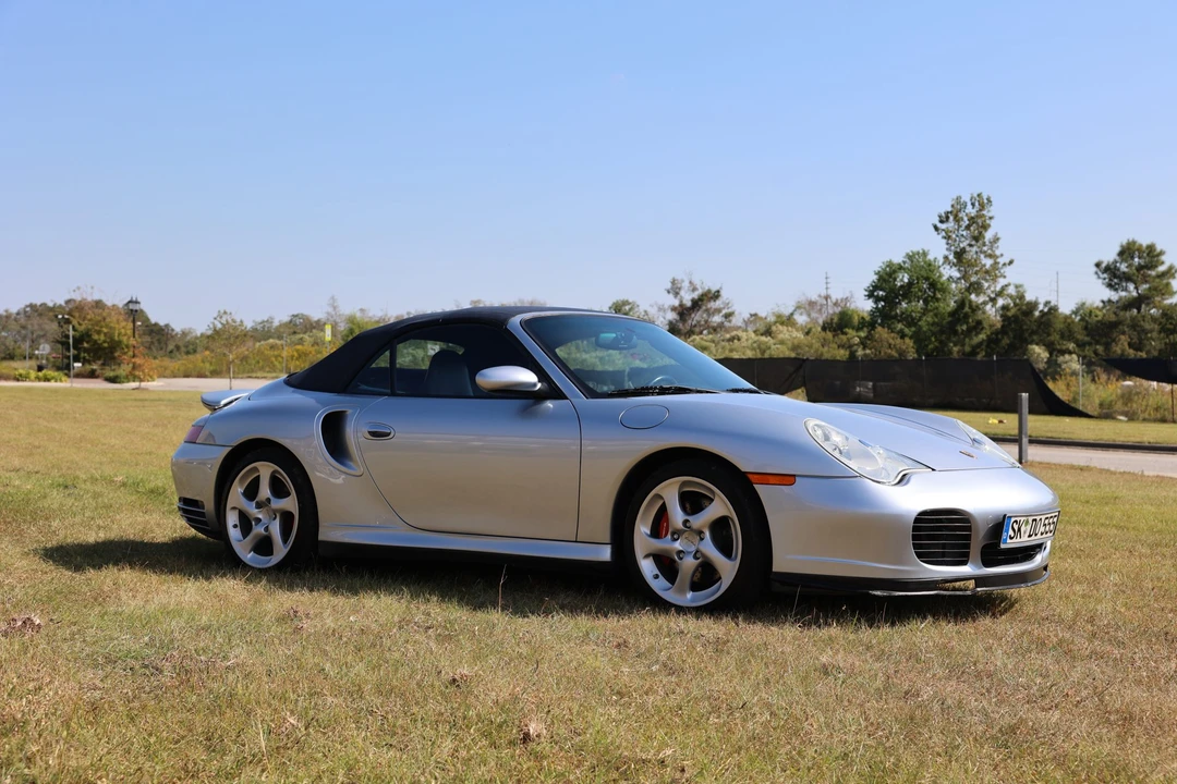 2004 Porsche 996 Turbo - Image 13 of 31