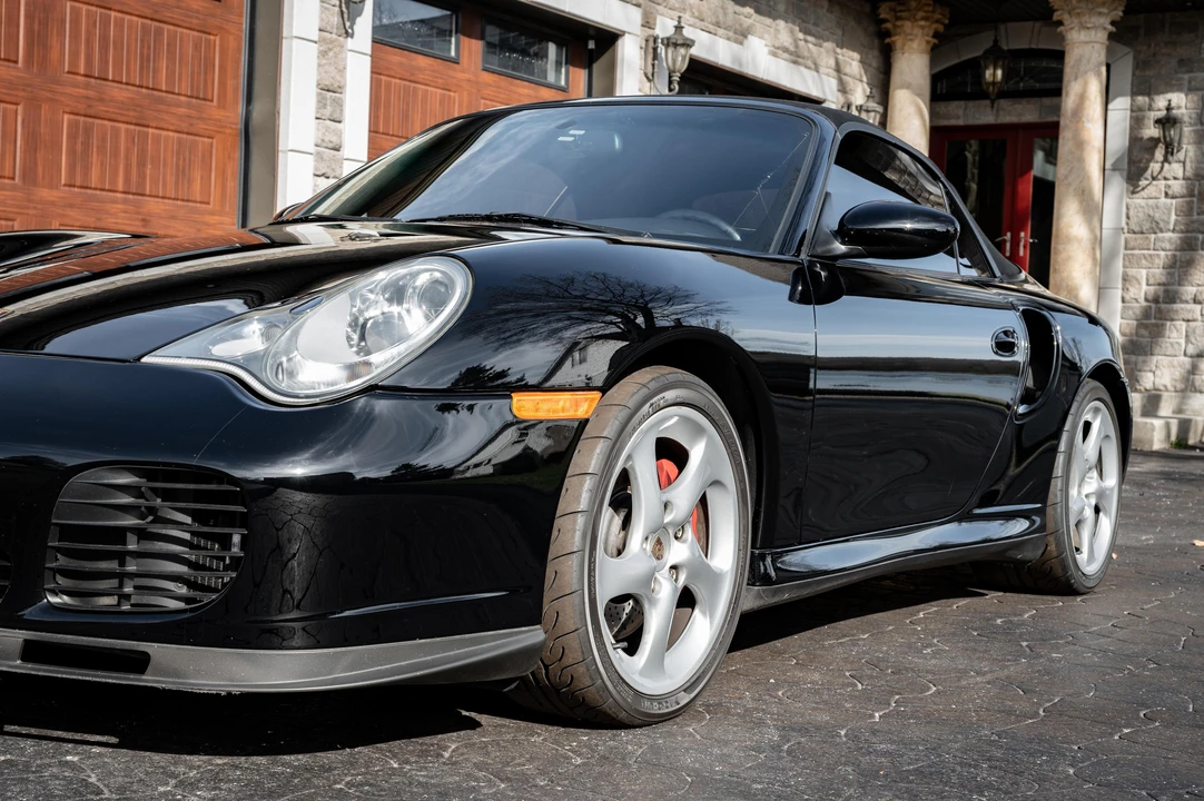 2004 Porsche 996 Turbo - Image 28 of 31