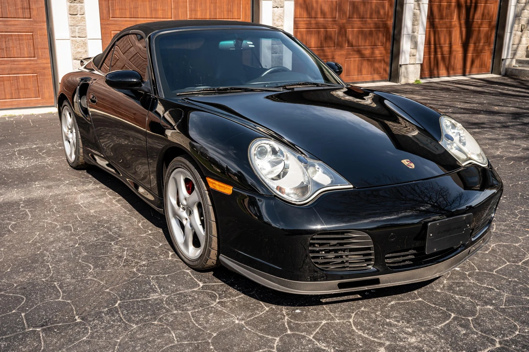2004 Porsche 996 Turbo - Image 16 of 31