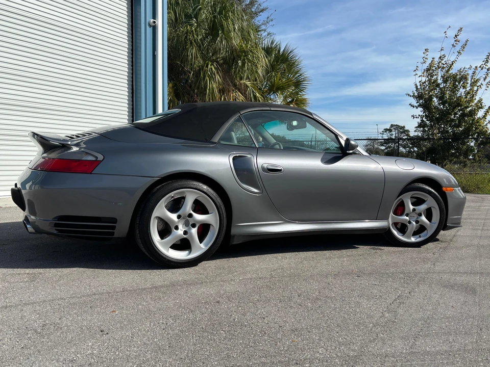 2004 Porsche 996 Turbo - Image 15 of 31