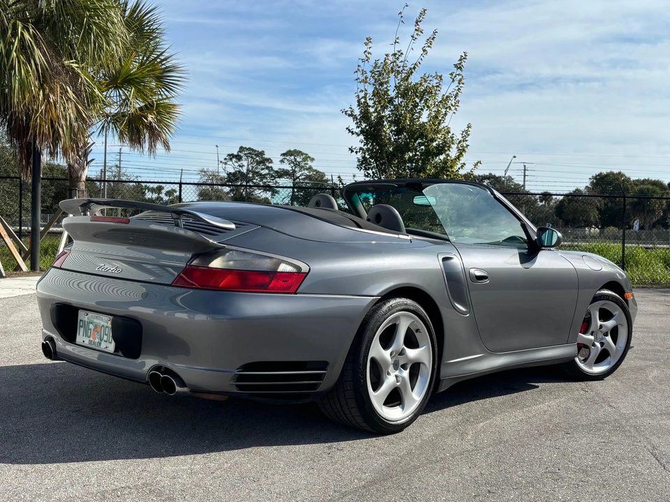 2004 Porsche 996 Turbo - Image 24 of 31