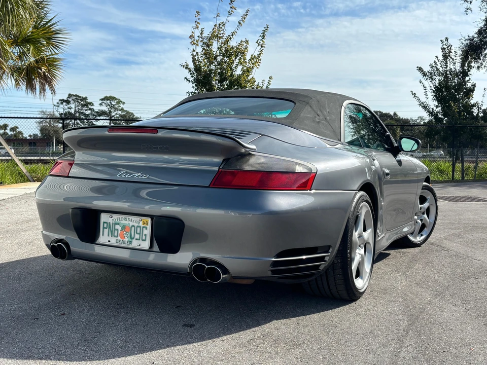 2004 Porsche 996 Turbo - Image 13 of 31