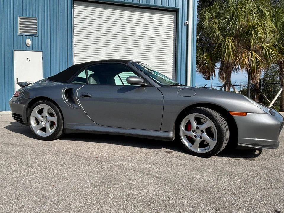 2004 Porsche 996 Turbo - Image 17 of 31