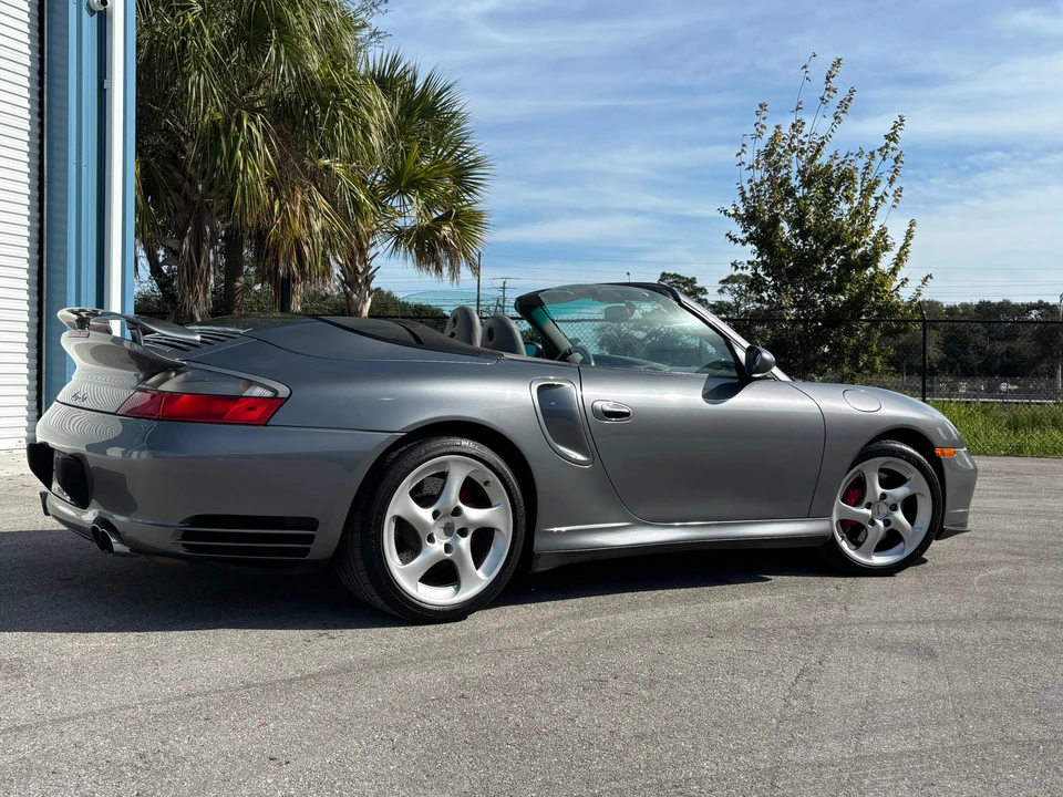 2004 Porsche 996 Turbo - Image 25 of 31