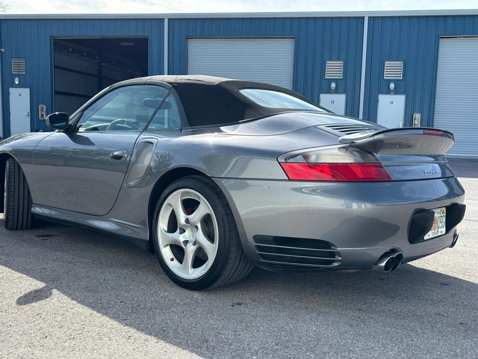 2004 Porsche 996 Turbo - Image 10 of 31