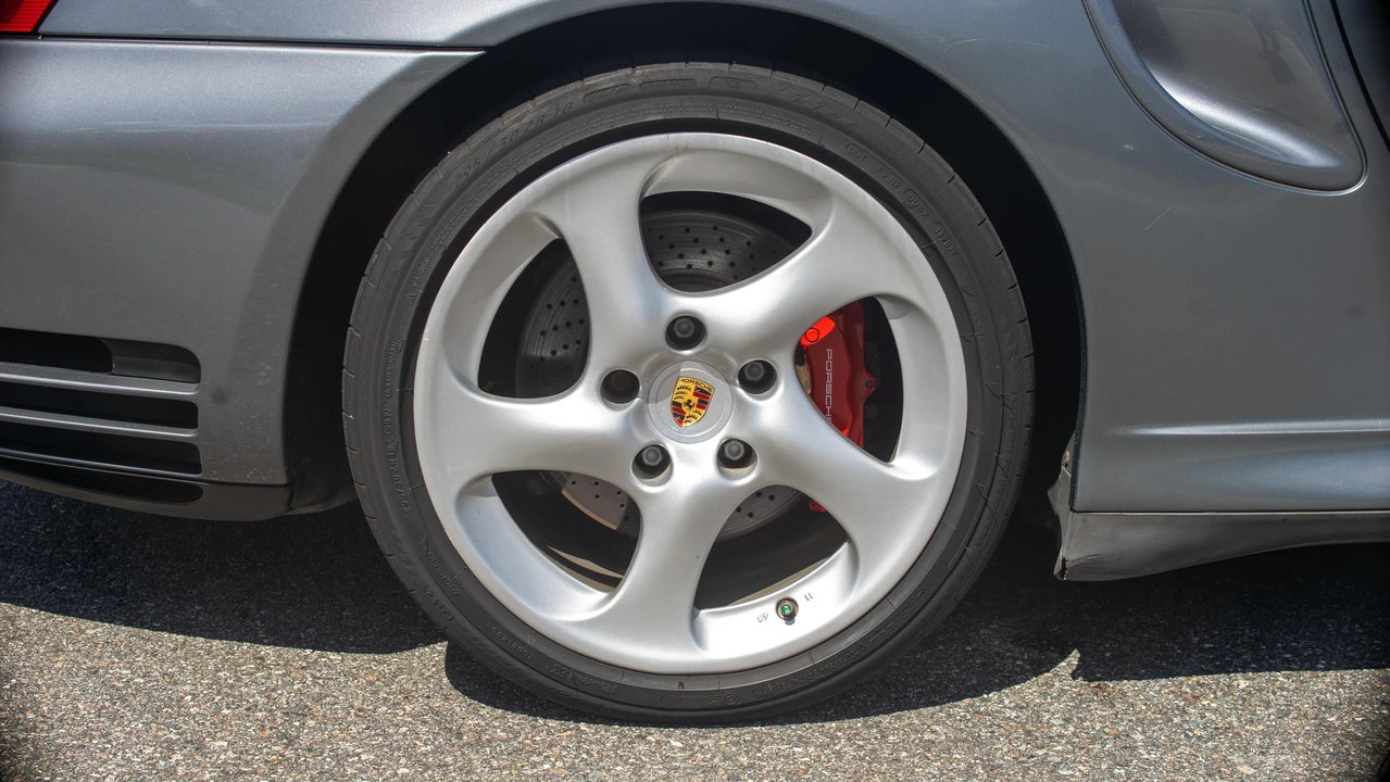 2004 Porsche 996 Turbo - Image 21 of 31