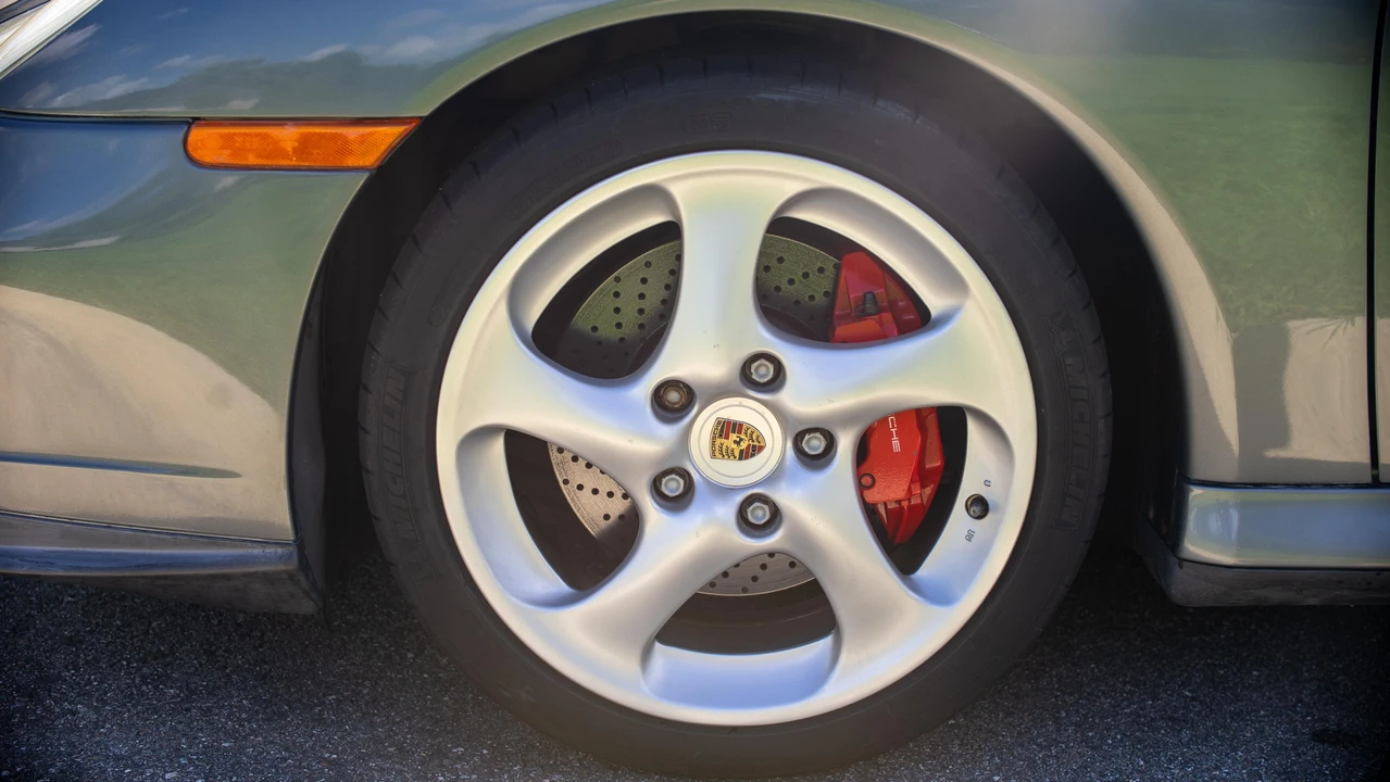 2004 Porsche 996 Turbo - Image 19 of 31