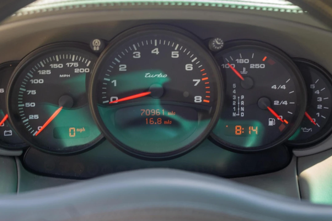 2004 Porsche 996 Turbo - Image 26 of 31
