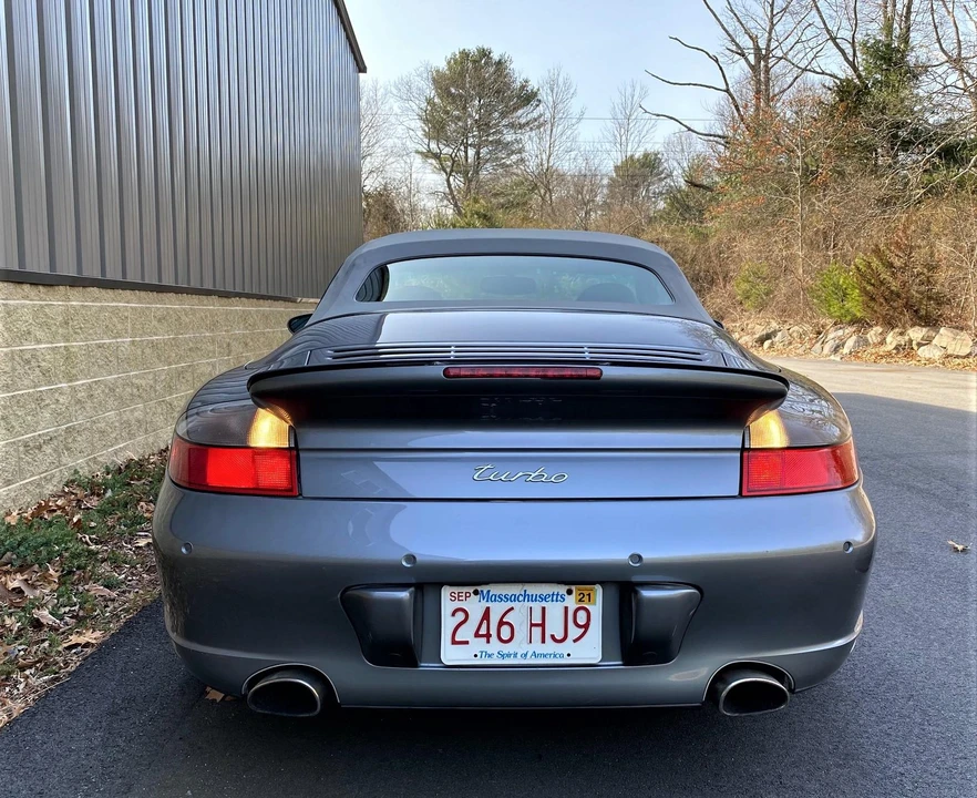 2004 Porsche 996 Turbo - Image 15 of 31