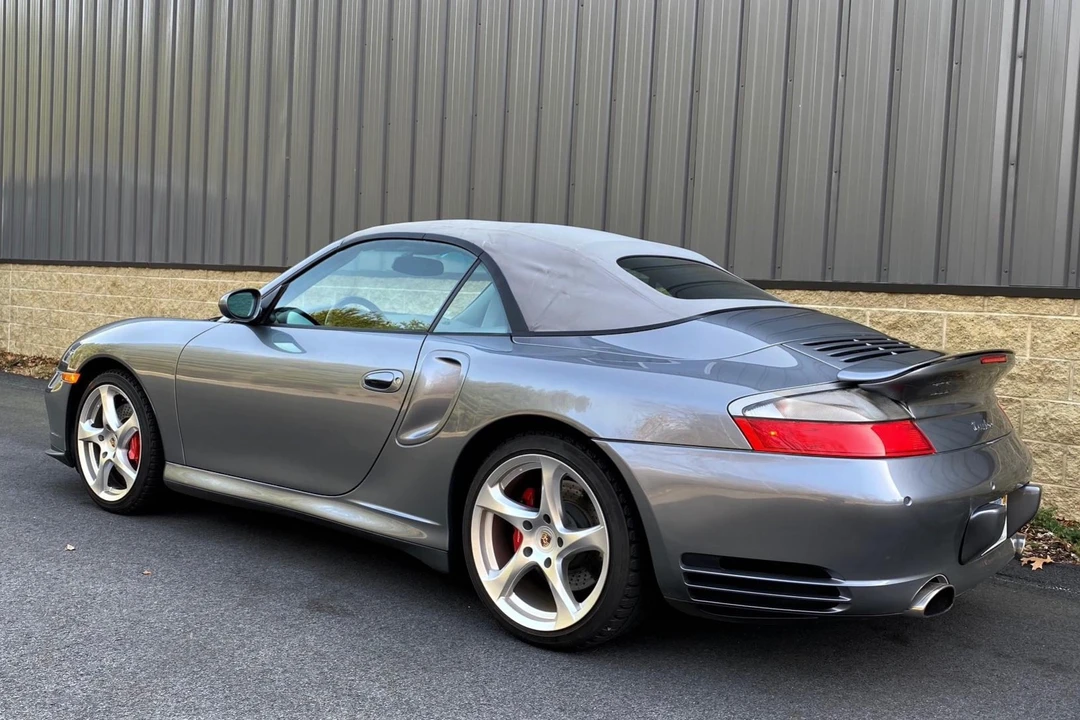2004 Porsche 996 Turbo - Image 17 of 31