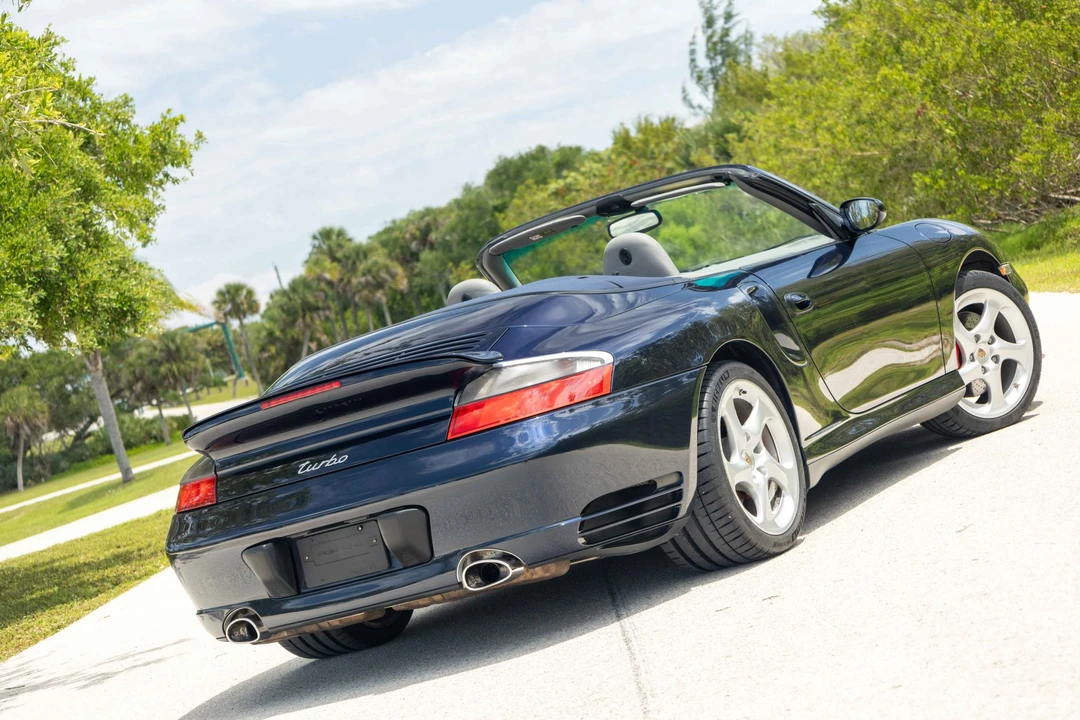 2004 Porsche 996 Turbo - Image 21 of 31